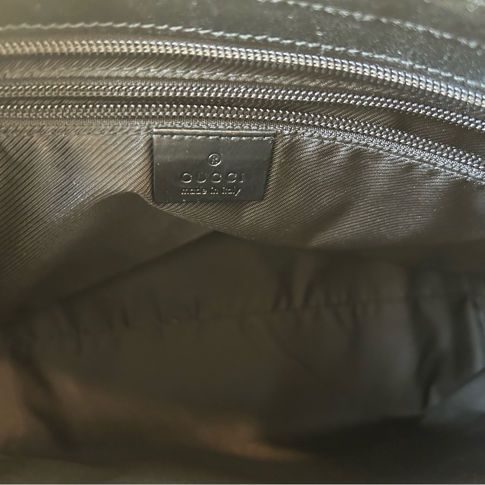‼️SOLD‼️😍Authentic GUCCI Black leather and Canvas GG front pocket Tote. - Picture 11 of 12